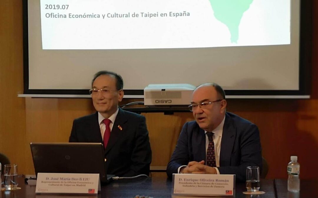 La Cámara de Comercio de Zamora aboga por unas relaciones económicas internacionales pacíficas y fomentar el comercio internacional basado en el respeto mutuo de todos los operadores.
