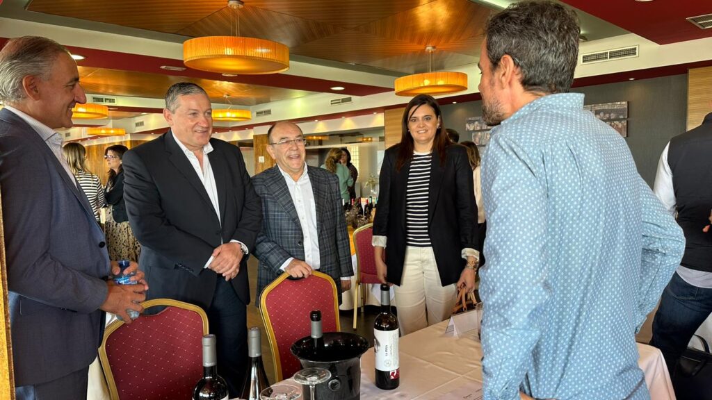 La Misión Comercial Inversa reúne en Toro a 26 bodegas de la Denominación de Origen con 16 importadores de 8 países